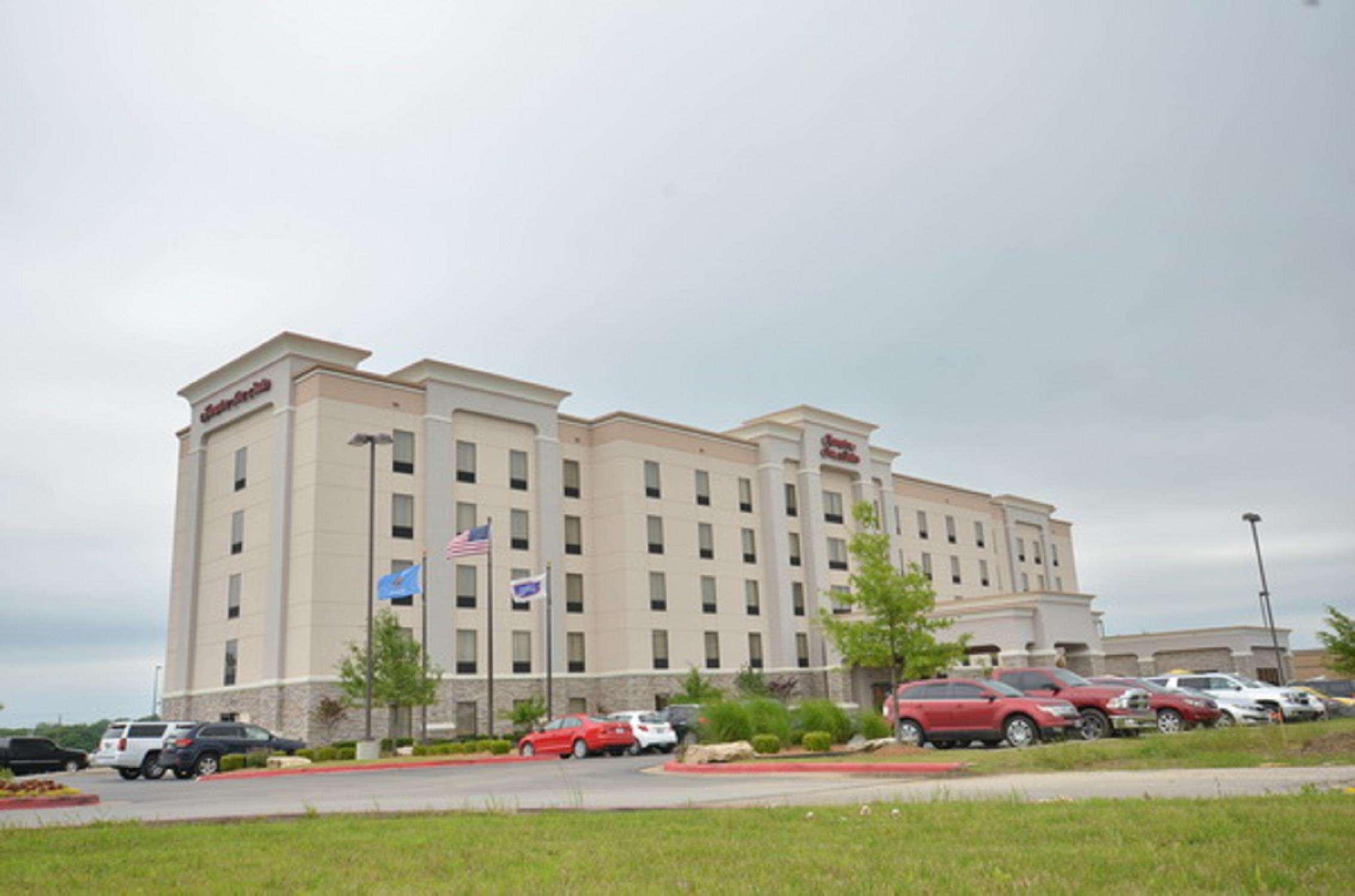 Hampton Inn And Suites Tulsa/Catoosa Exterior foto